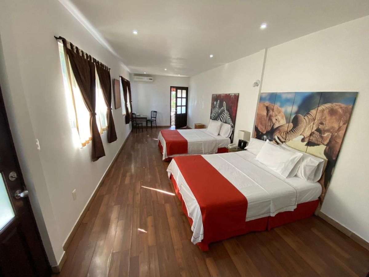 La Joyita Cuernavaca (Adults Only) Hotel Exterior photo